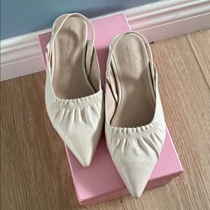 Women's Cream Slingback Flats pointed toe size 8